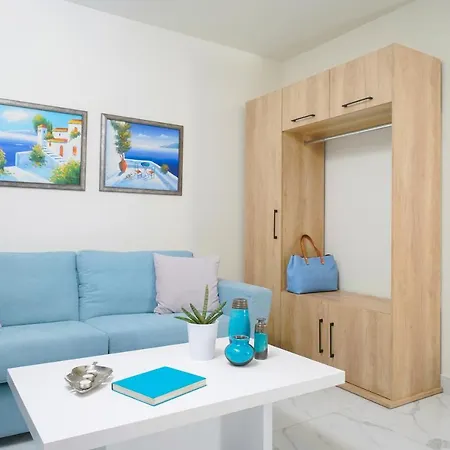 Astera Aparthotel *
