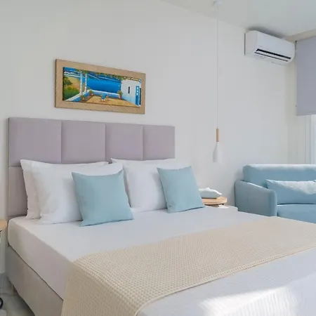Astera Aparthotel 4*
