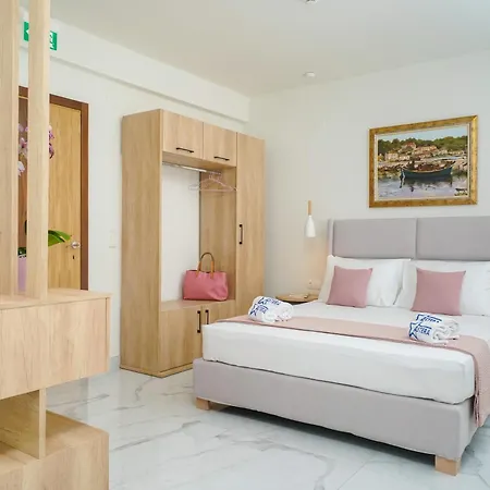 Astera Lägenhetshotell