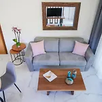 Astera アパートホテル 4*