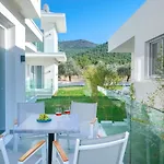 Astera アパートホテル