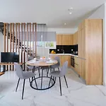 アパートホテル Astera