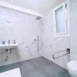 アパートホテル Astera 4*