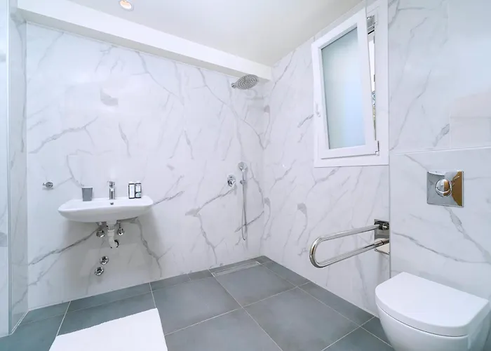 Apart Otel Astera 4*